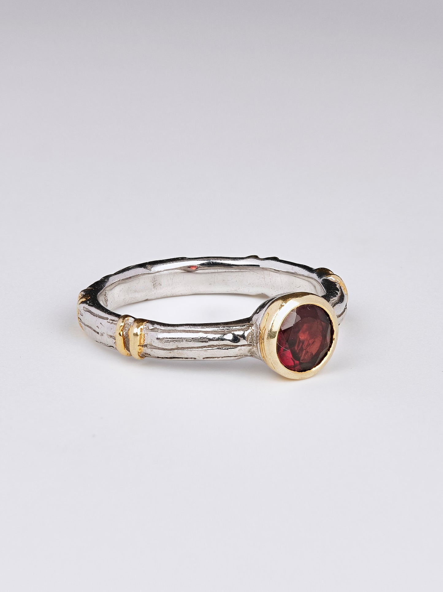 Fayetta Garnet Ring