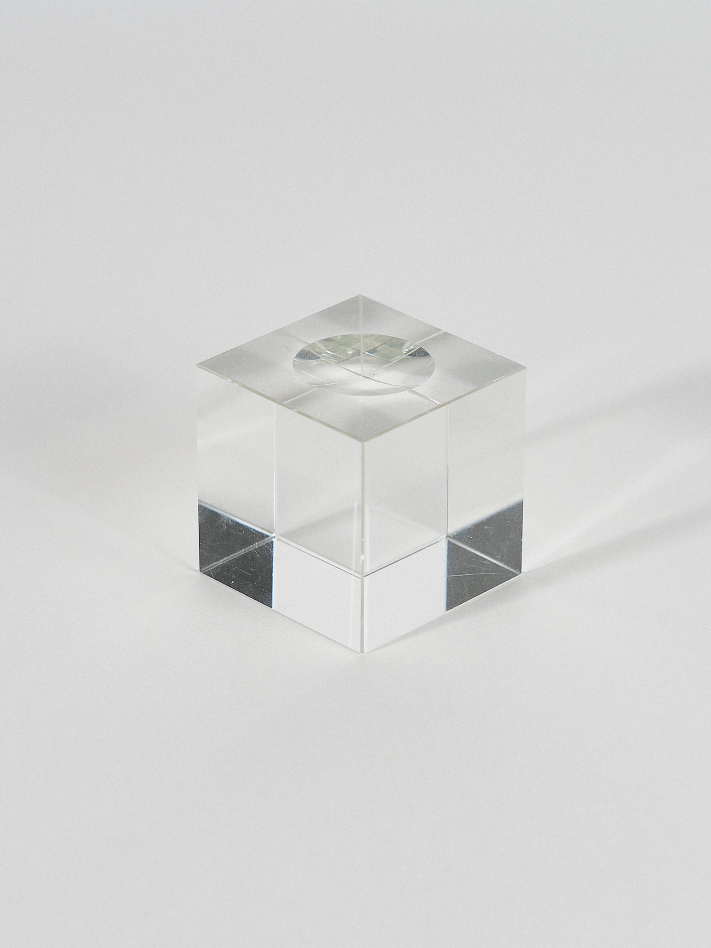 Glass Cube Sphere Stand