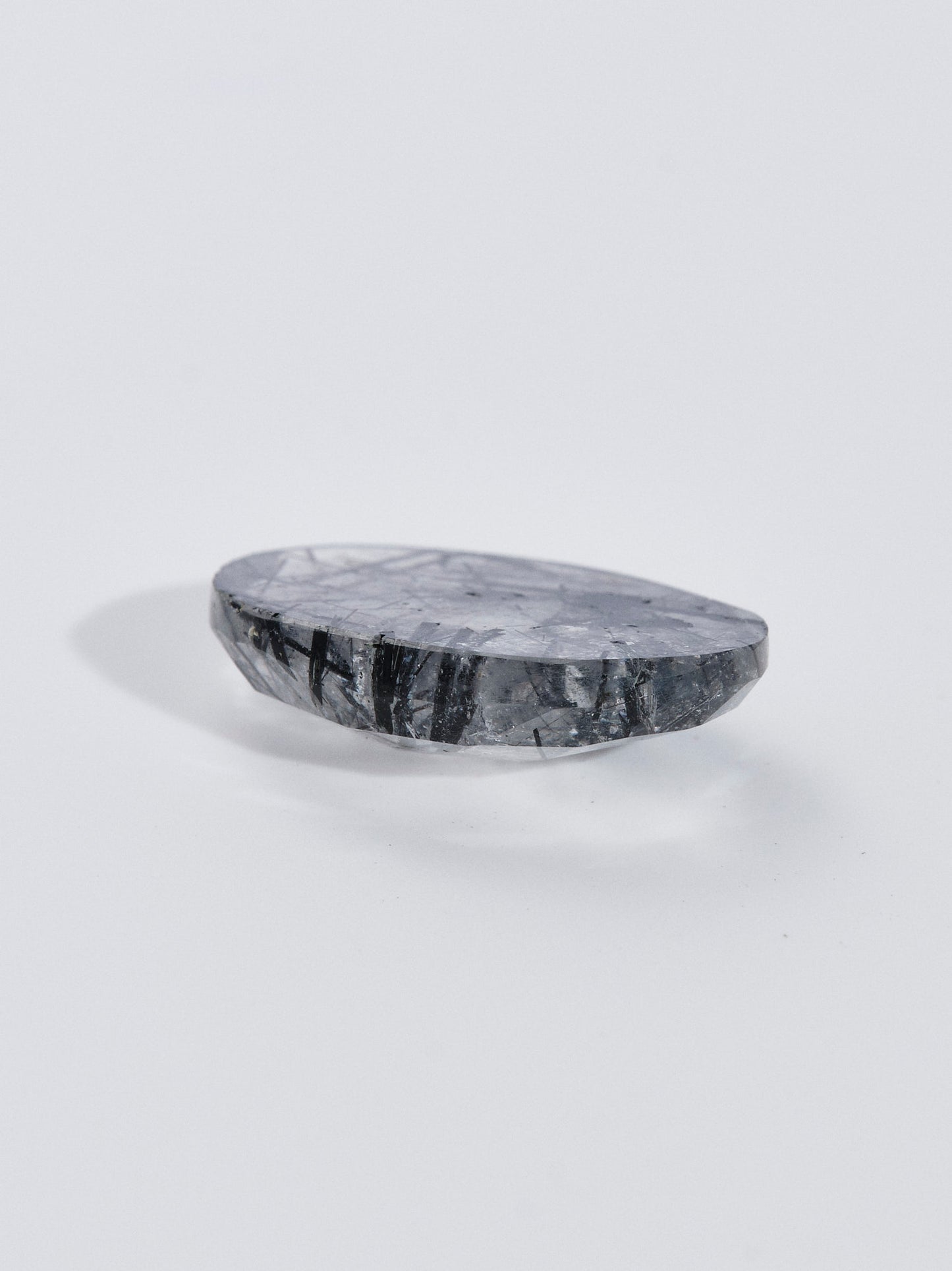 Tourmalinated Quartz 8ct