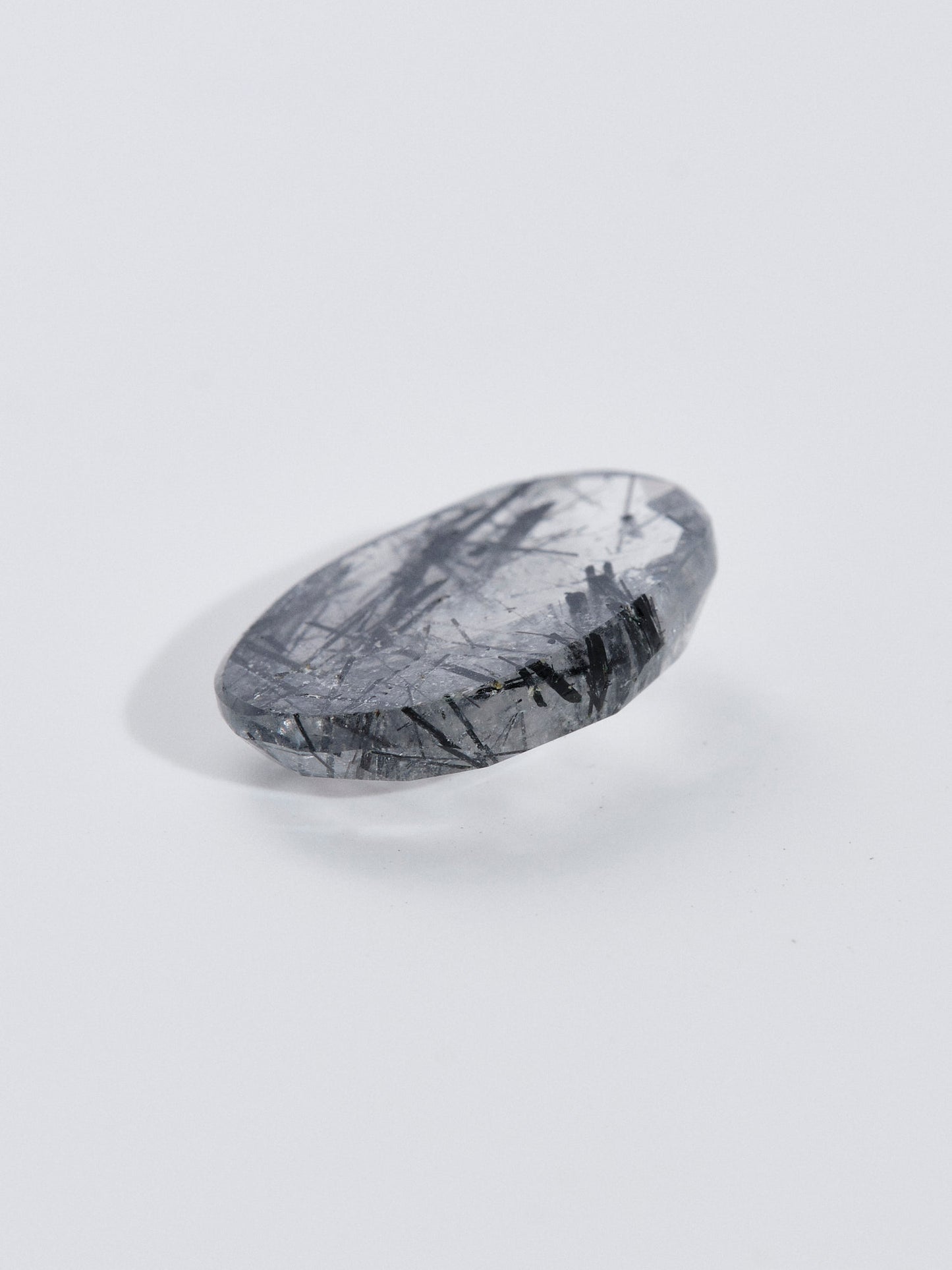 Tourmalinated Quartz 8ct