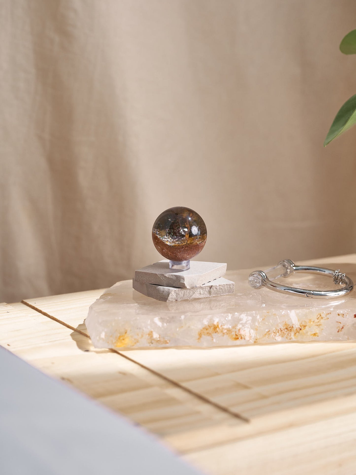 Lodolite Sphere 100g