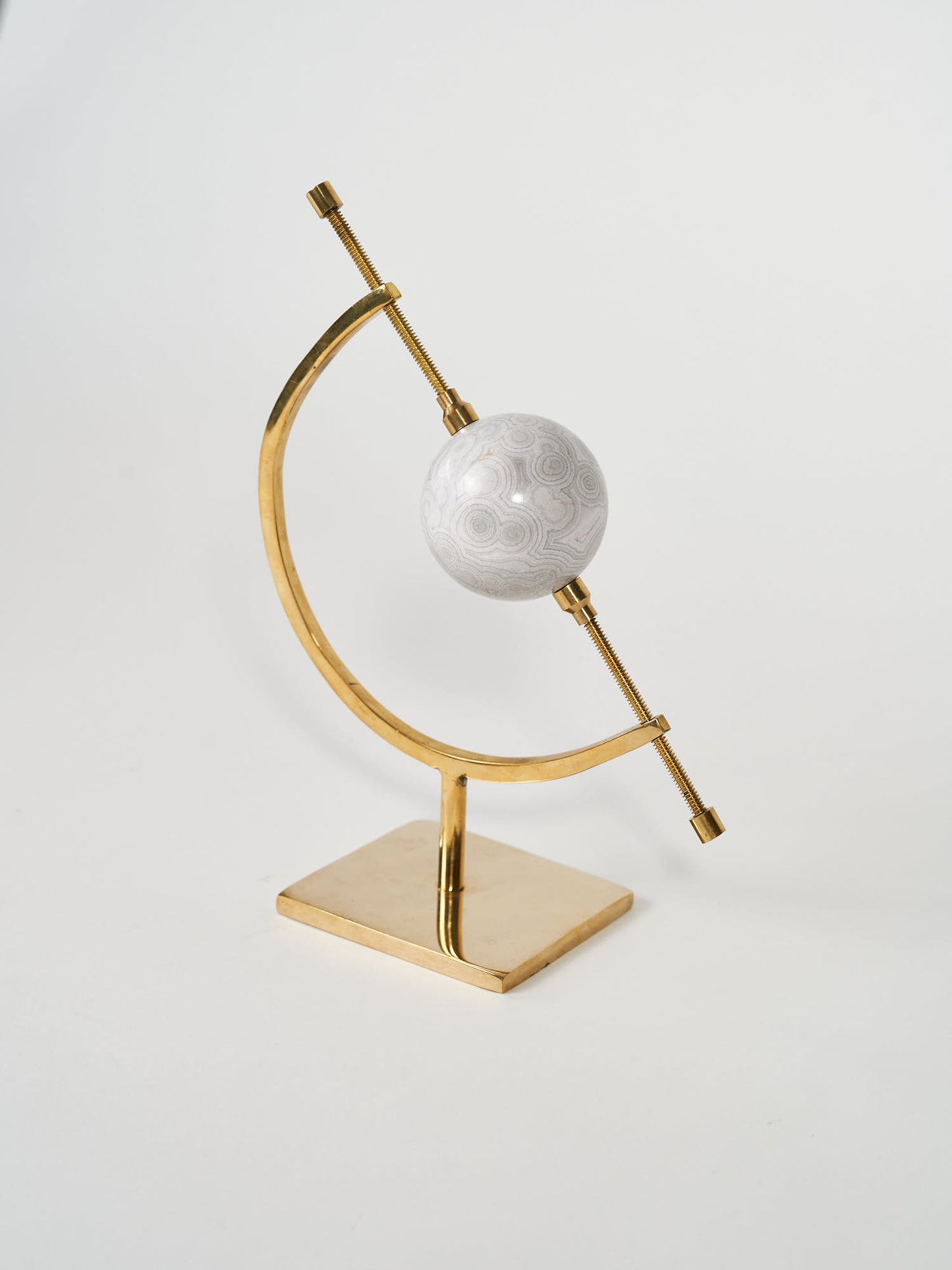 Gold Crystal Globe Stand (Small-Large)