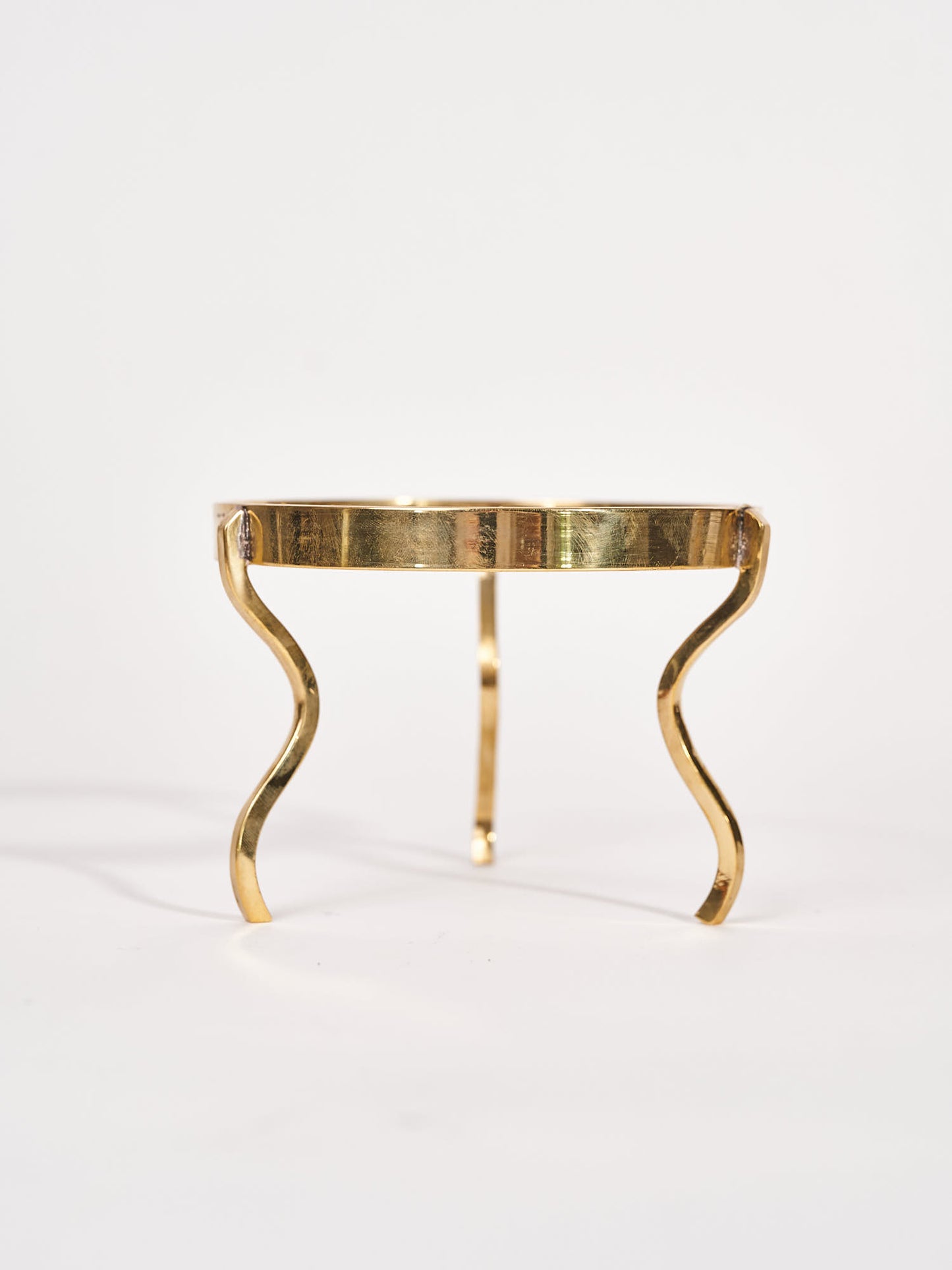 Gold Giant Sphere Holder