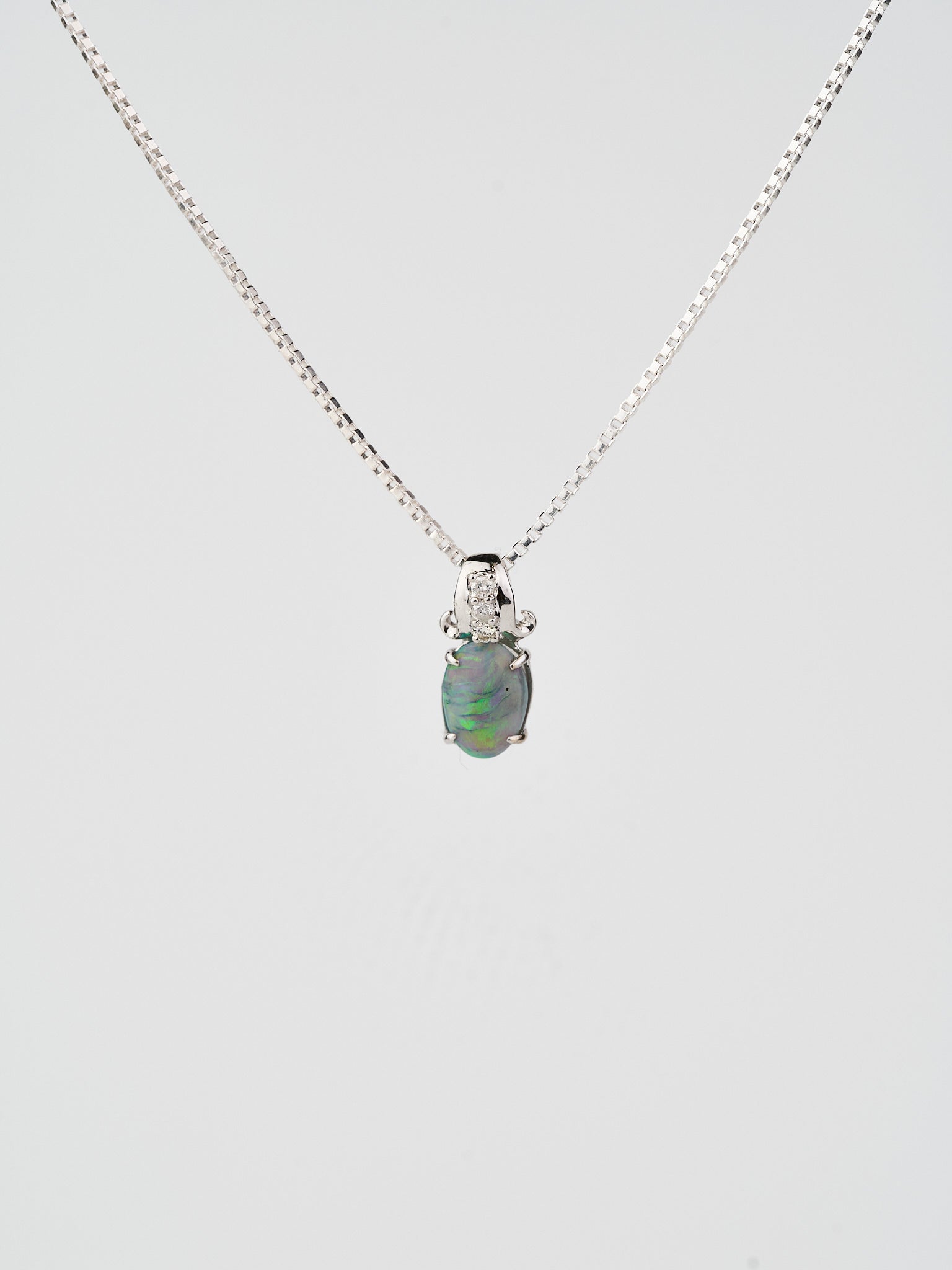 18k White Gold Solid Opal & Diamond Pendant