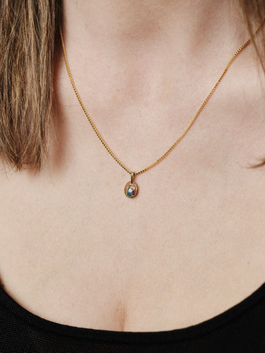 18k Yellow Gold Solid Opal Pendant