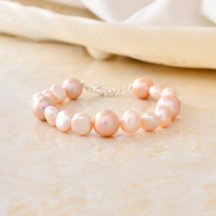 Divine Beauty Pearl  Bracelet