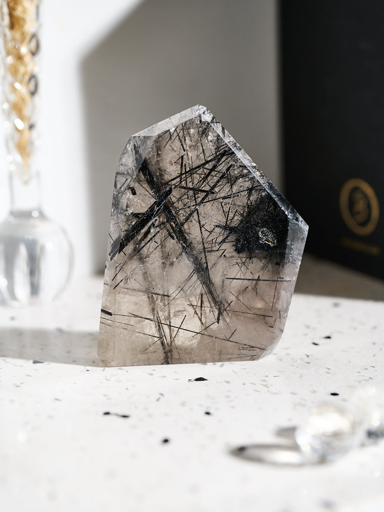 Black Tourmilanated Quartz Slab 262g