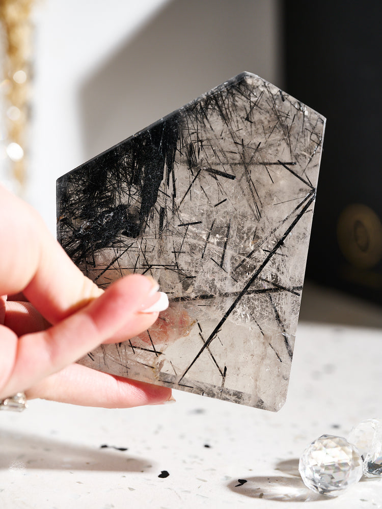 Black Tourmilanated Quartz Slab 266g