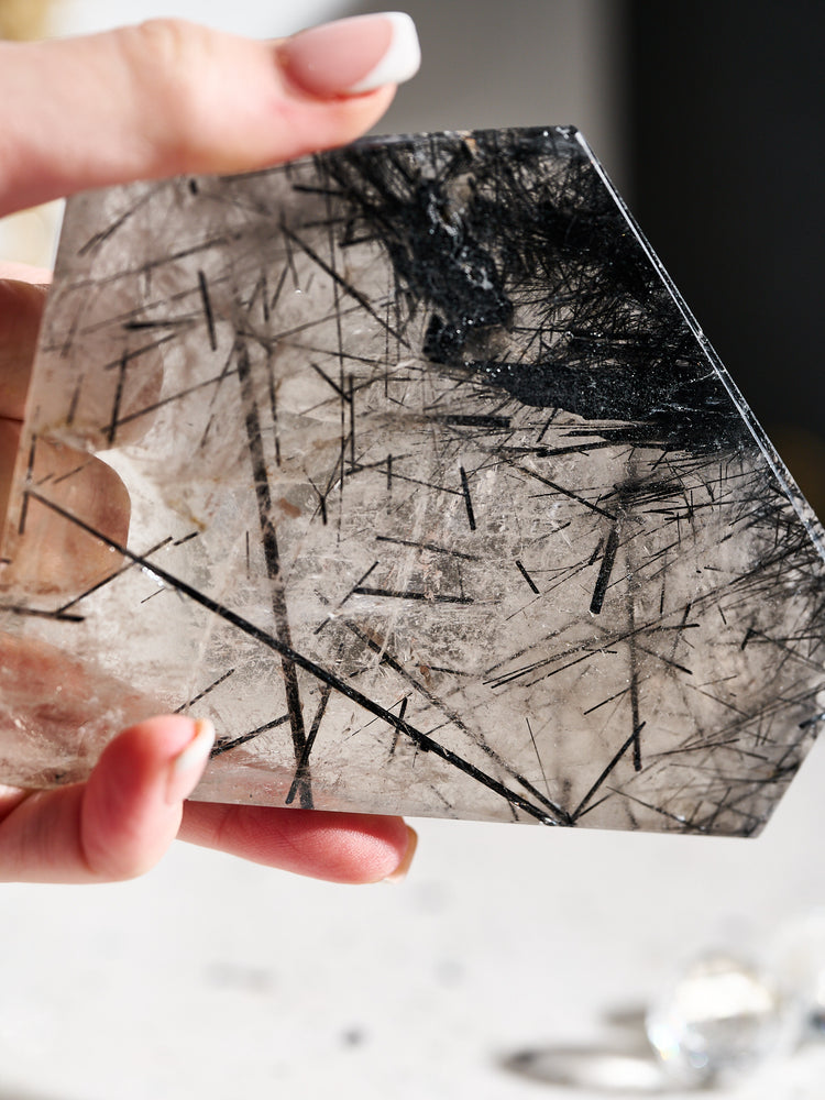 Black Tourmilanated Quartz Slab 266g