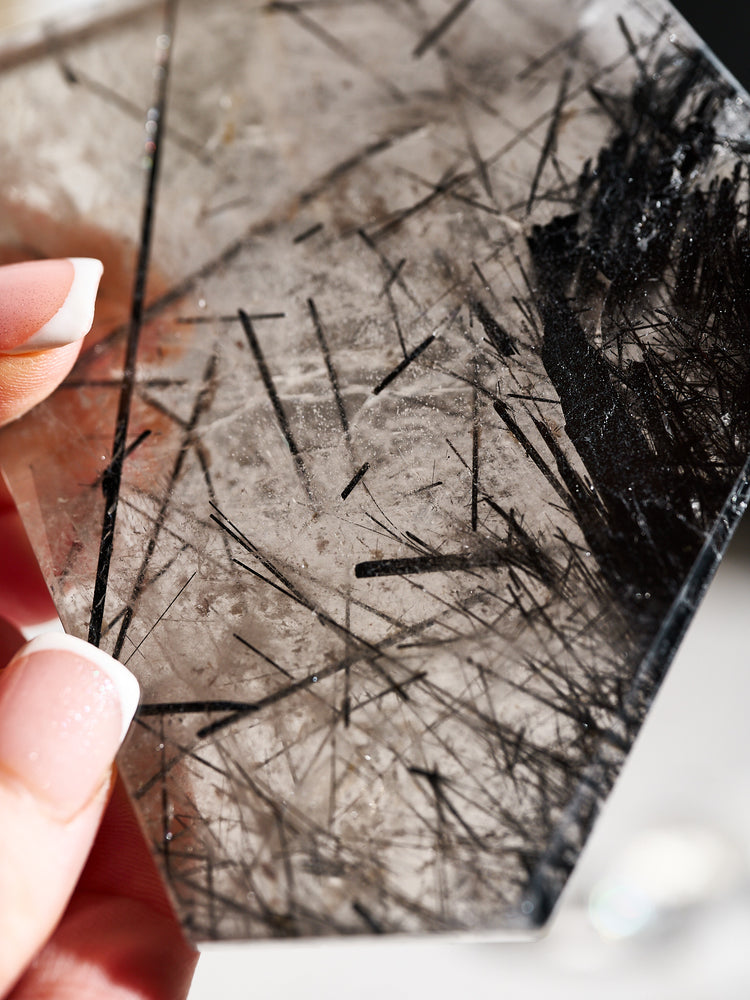 Black Tourmilanated Quartz Slab 266g