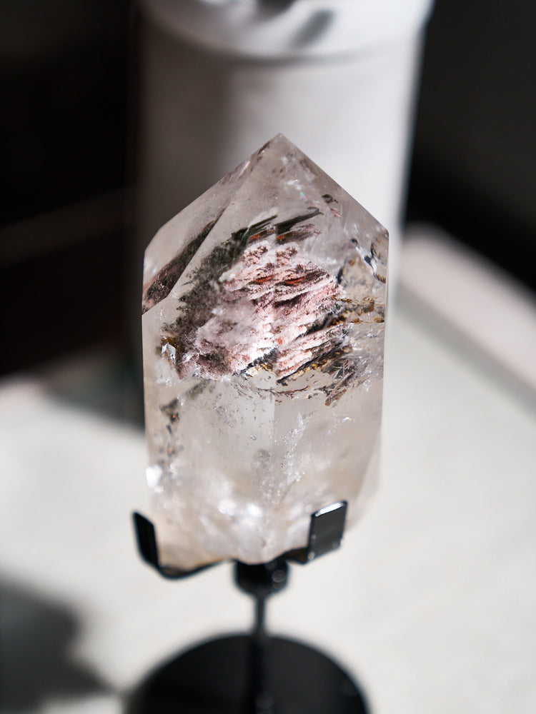 Lodalite Point 874g