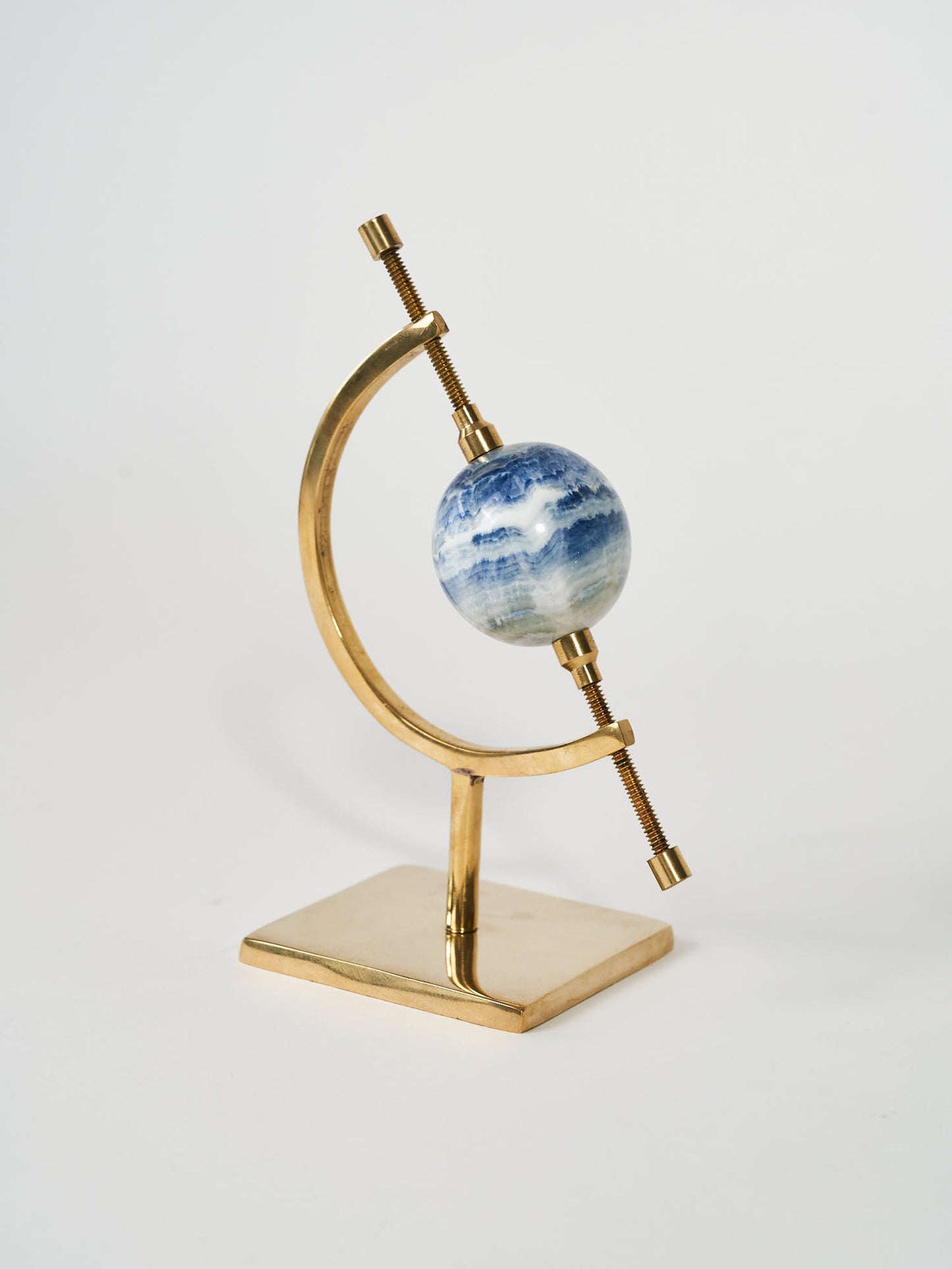 Gold Crystal Globe Stand (Small-Large)